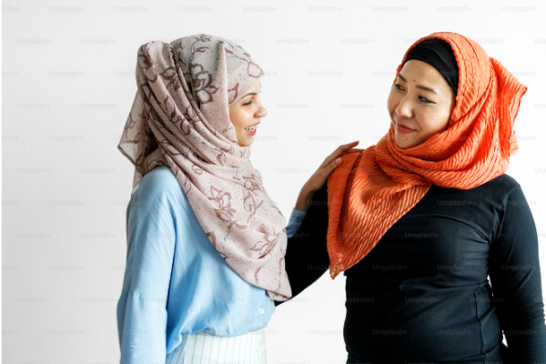 HijabHooJup: Revolutionizing Modesty with Innovation and Style