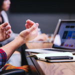 Oprekladač: Effortless Translation, Anytime, Anywhere