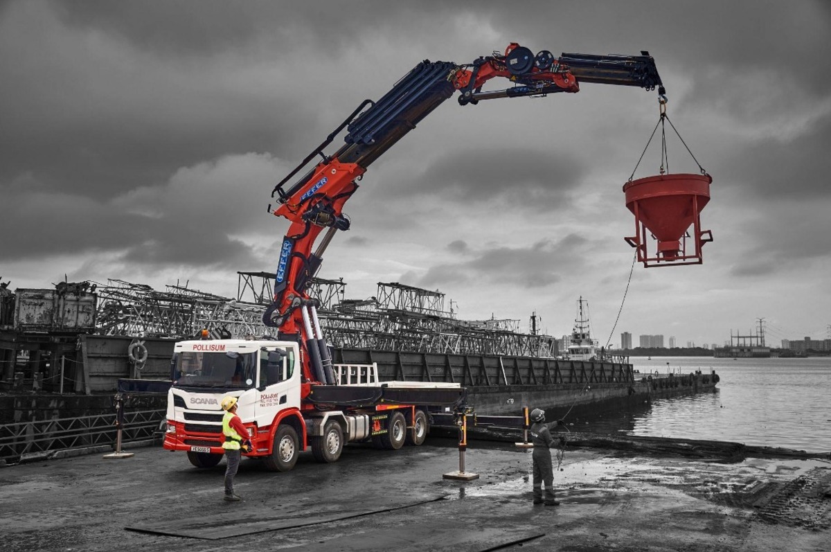 Top Safety Tips When Operating Rental Cranes