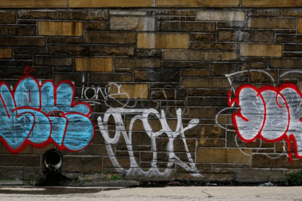 The Art of Urban Cleanliness: Eradicating Graffiti Without a Trace