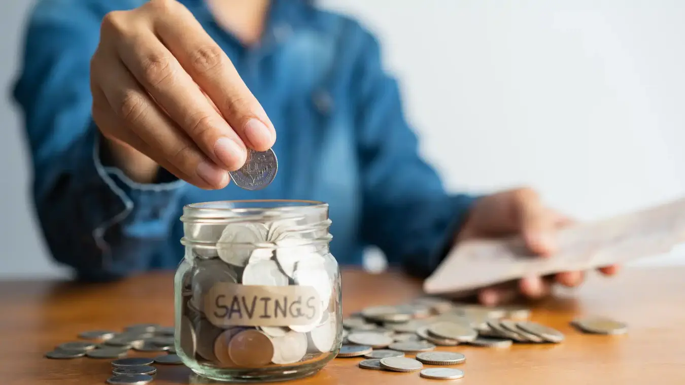 Crucial expenses for home owners: tips for saving money