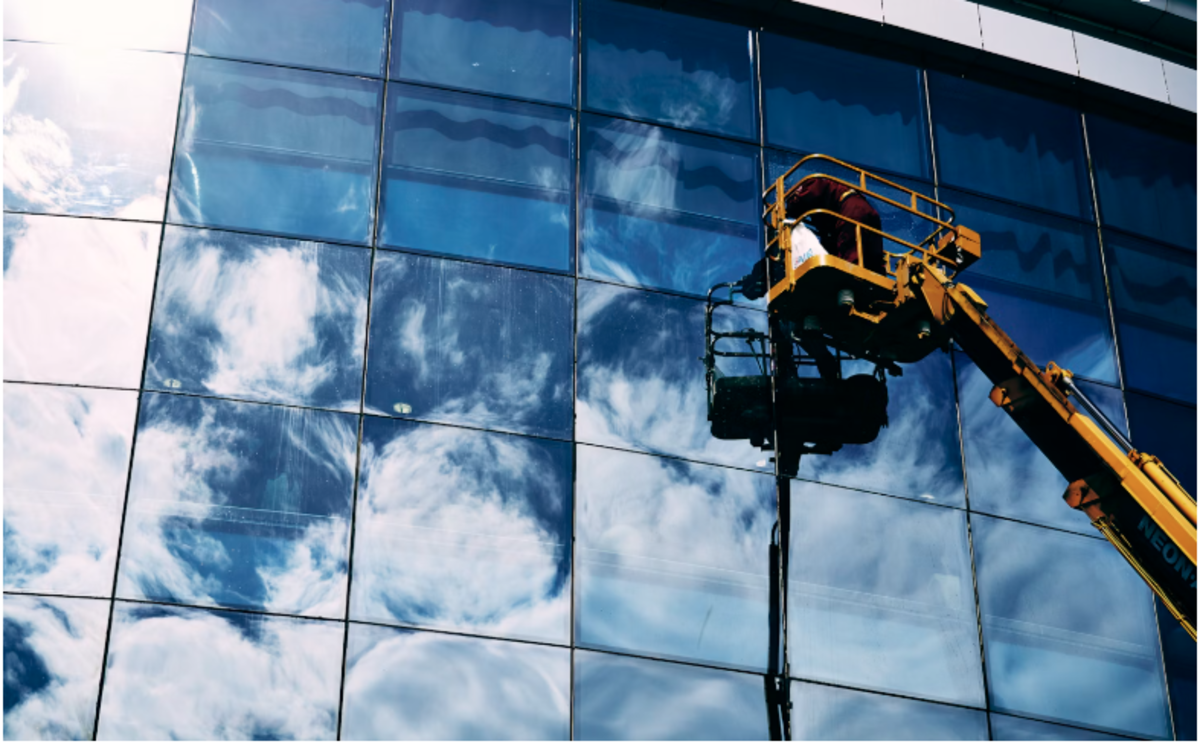 The Role of Commercial Glass Repair in Maintaining Business Safety and Curb Appeal