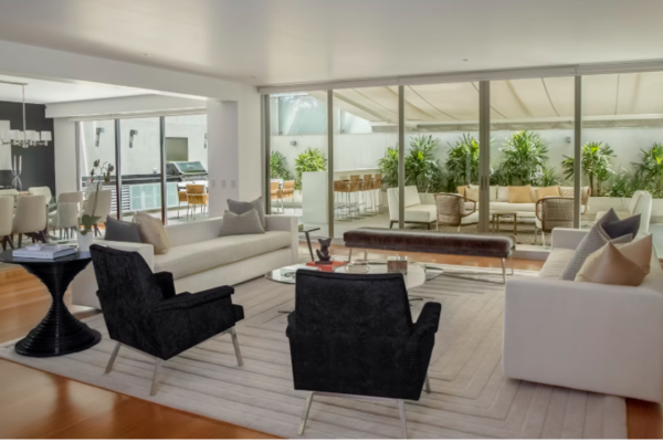 Clean Home, Happy Life: Tips for a Stress-Free Living Space Clean Home, Happy Life: Tips for a Stress-Free Living Space
