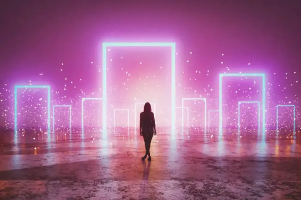 Rapelusr: Mystery, Meaning and Modern Marvel