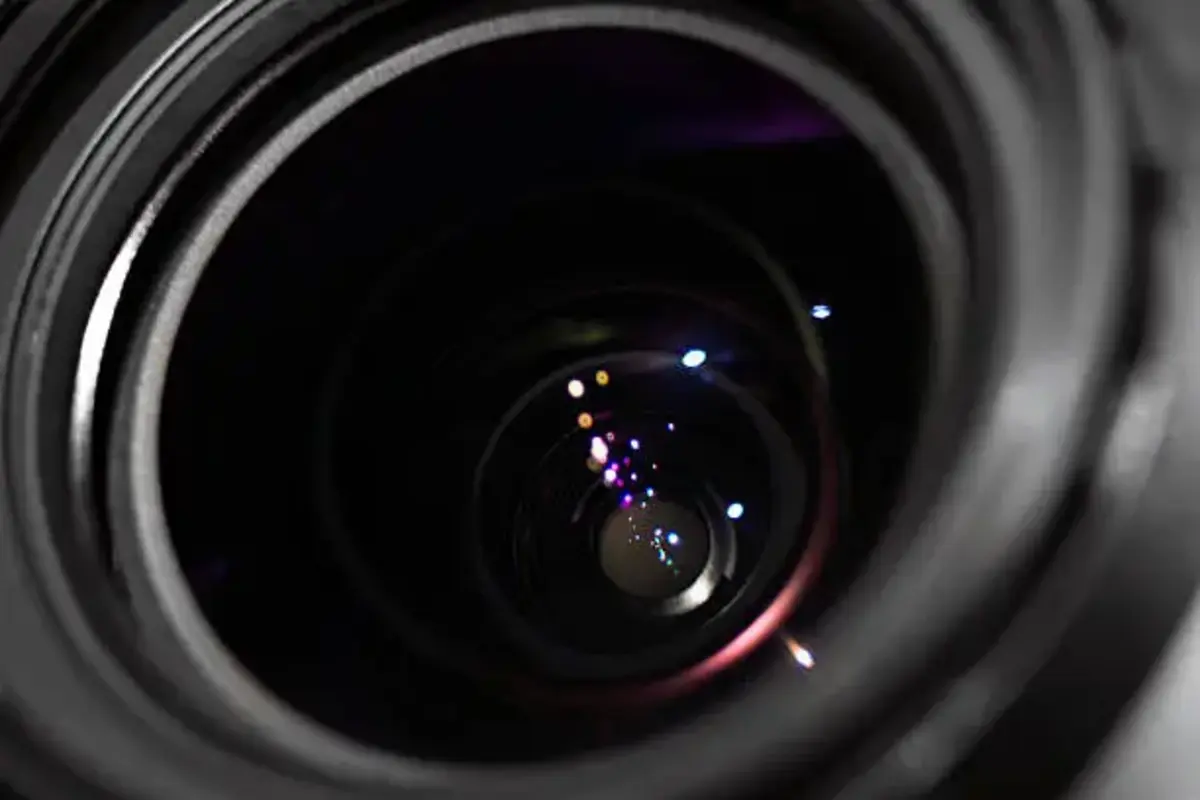 Photeeq Lens Flare: Strike Every Shot with Light Fury