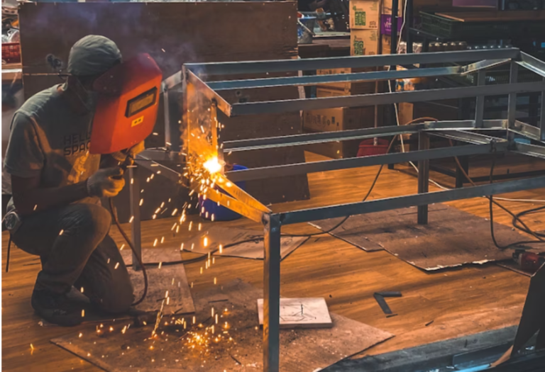 Modern Steel Erection: Techniques, Safety, and Industry Trends