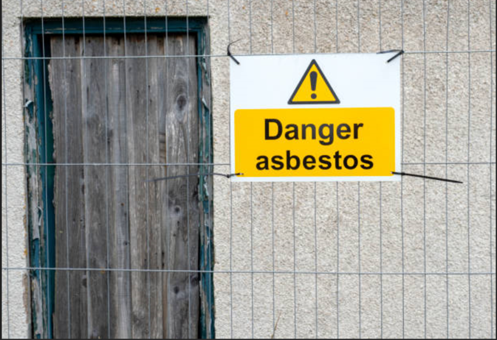 Asbestlint: Dangerous Legacy of Long-Lasting Industrial Material