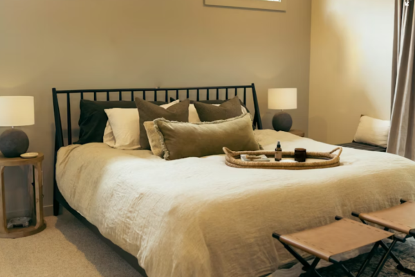 Jernsenger: Forged for Comfort, Built for Modern Life